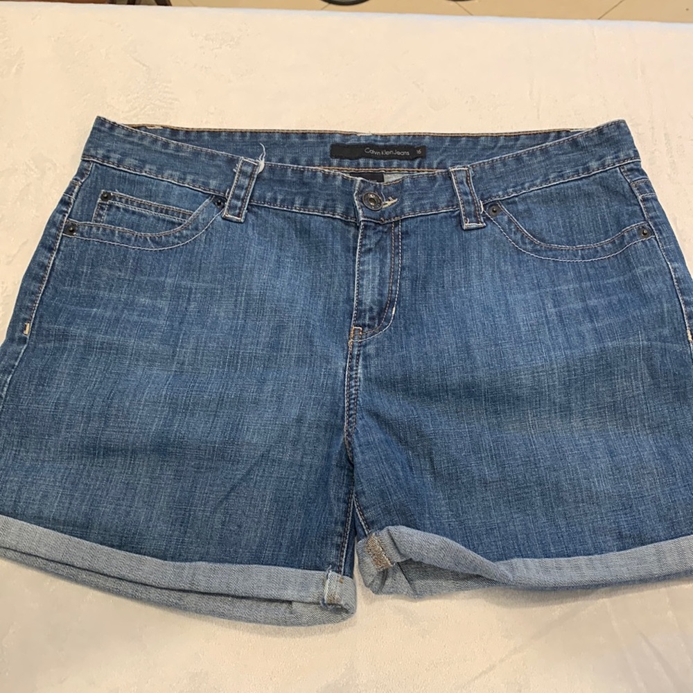 EUC Calvin Klein Denim Shorts Size 16